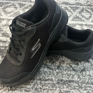 Skechers Men's Black Slide on Sneakers